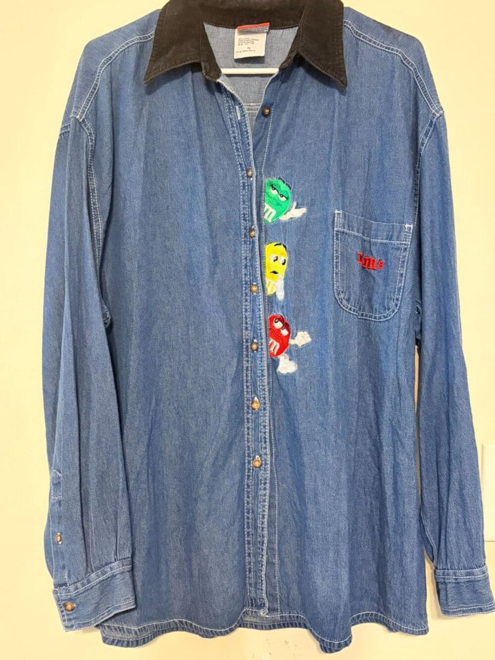VTG 1990s Women's Denim M&M's Character Button Down Long Sleeve Shirt XL